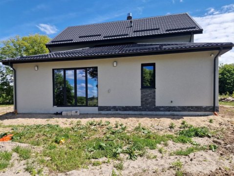 Дом 250м², участок 12 сот.