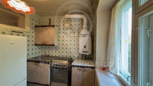 2-к квартира, 5/5 эт., 44м²