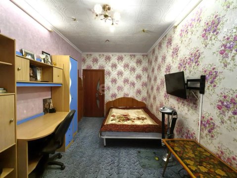 3-к квартира, 8/9 эт., 72м²