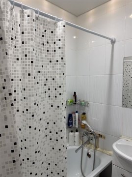 2-к квартира, 2/4 эт., 45м²