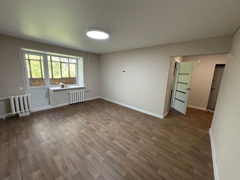 2-к квартира, 4/5 эт., 56м²