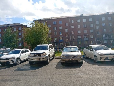 3-к квартира, 4/5 эт., 73м²