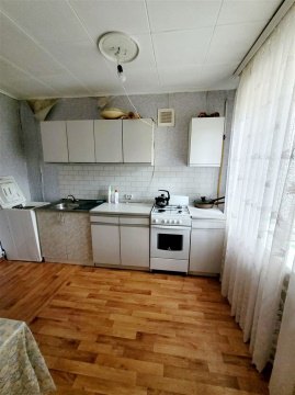 1-к квартира, 1/5 эт., 37м²