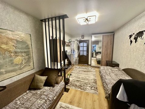 2-к квартира, 2/5 эт., 54м²