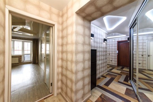 3-к квартира, 3/10 эт., 83м²