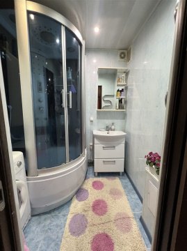 2-к квартира, 2/6 эт., 62м²