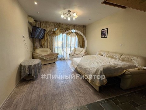 2-к квартира, 10/15 эт., 90м²