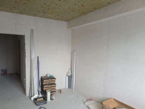 2-к квартира, 8/9 эт., 60м²