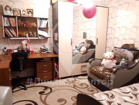 2-к квартира, 4/9 эт., 49м²
