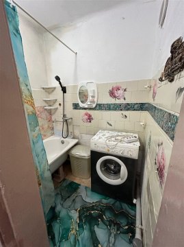2-к квартира, 3/3 эт., 45м²