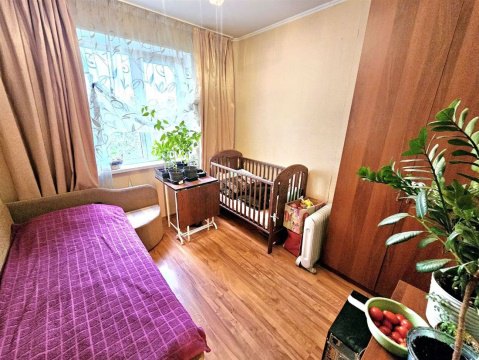 3-к квартира, 4/10 эт., 66м²