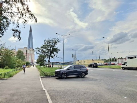 2-к квартира, 8/10 эт., 55м²