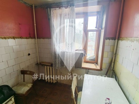 1-к квартира, 6/9 эт., 32м²