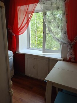 2-к квартира, 4/5 эт., 44м²