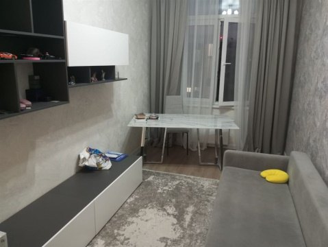 2-к квартира, 17/17 эт., 53м²