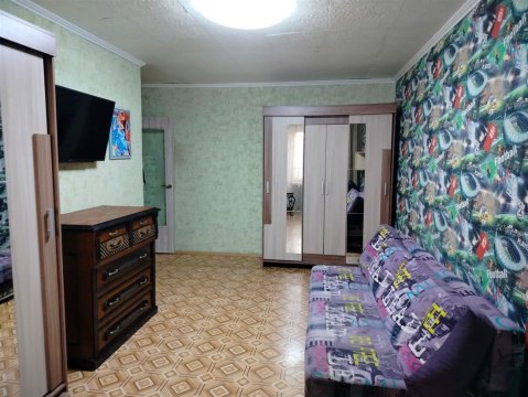 2-к квартира, 3/5 эт., 43м²