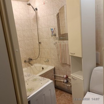 3-к квартира, 2/5 эт., 60м²