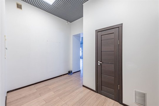 3-к квартира, 5/6 эт., 181м²