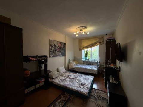 2-к квартира, 3/3 эт., 49м²