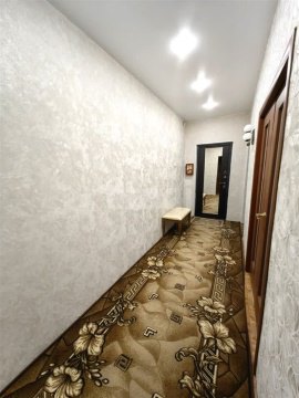 3-к квартира, 8/9 эт., 72м²