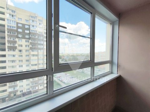 1-к квартира, 9/15 эт., 30м²