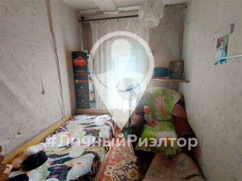 Дом 27м², участок 6 сот.