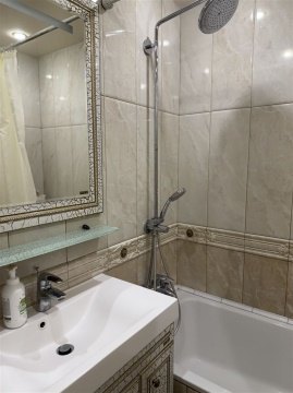 3-к квартира, 7/9 эт., 75м²