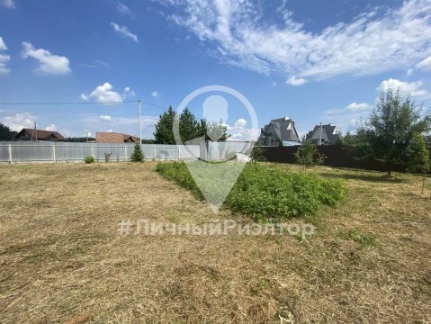 Дом 245м², участок 14 сот.