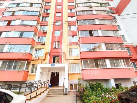 1-к квартира, 6/10 эт., 35м²