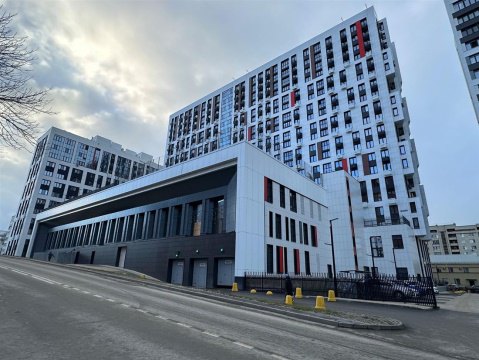 2-к квартира, 6/19 эт., 46м²