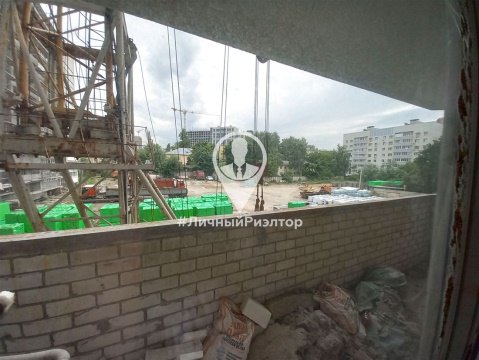 1-к квартира, 5/10 эт., 42м²