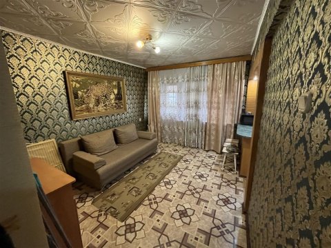 2-к квартира, 5/5 эт., 47м²