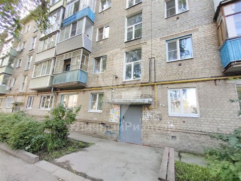 2-к квартира, 4/5 эт., 43м²
