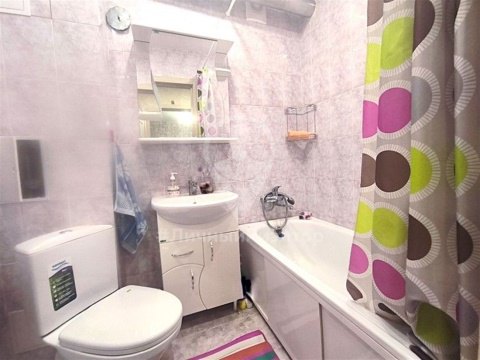 1-к квартира, 1/2 эт., 28м²