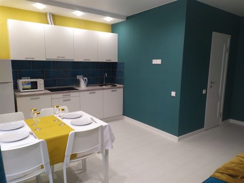 1-к квартира, 1/24 эт., 40м²