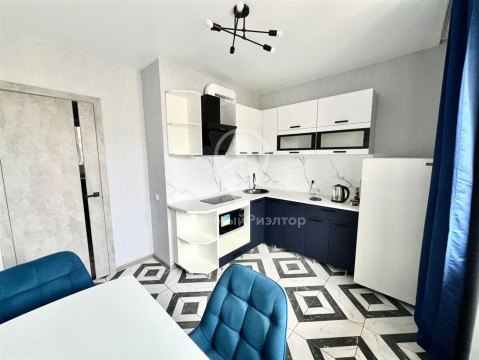 1-к квартира, 8/18 эт., 33м²