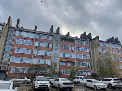 3-к квартира, 5/5 эт., 89м²