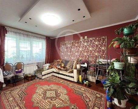 3-к квартира, 3/3 эт., 59м²