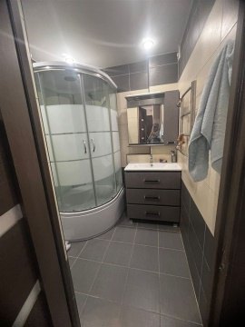 2-к квартира, 7/16 эт., 72м²