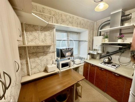 2-к квартира, 2/5 эт., 47м²