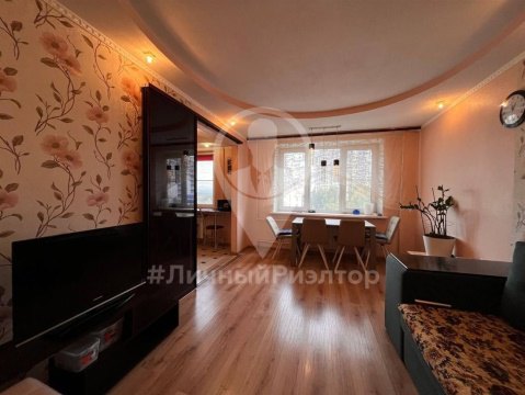 3-к квартира, 5/9 эт., 94м²