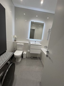 2-к квартира, 3/6 эт., 66м²