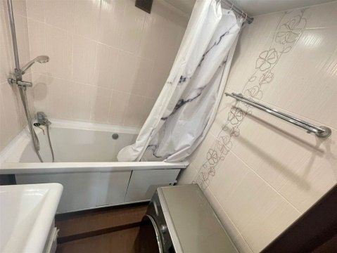 2-к квартира, 3/5 эт., 46м²