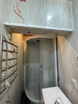 2-к квартира, 1/2 эт., 42м²