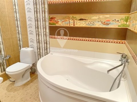 3-к квартира, 4/5 эт., 43м²