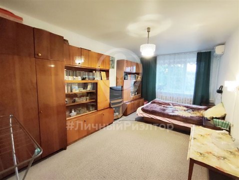 2-к квартира, 5/5 эт., 48м²
