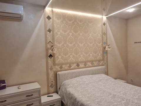 3-к квартира, 13/16 эт., 80м²