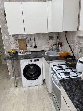 2-к квартира, 2/4 эт., 45м²