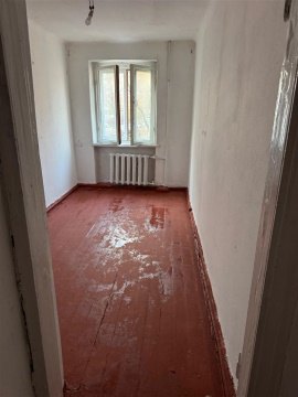 2-к квартира, 3/5 эт., 40м²