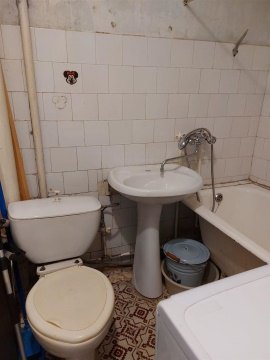 2-к квартира, 4/5 эт., 42м²